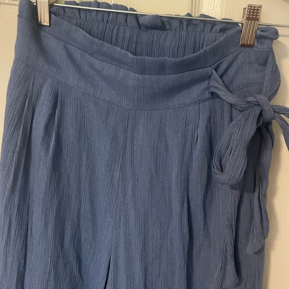 boutique blue wavy beach pants - Picture 2 of 2